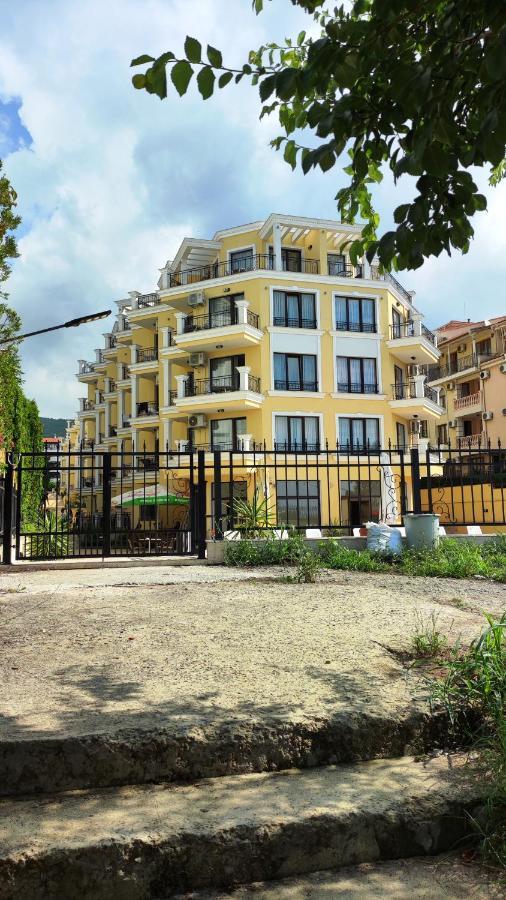 Horizon Katrina Apartments - Sea Line & Beach Access Sveti Vlas Exterior foto