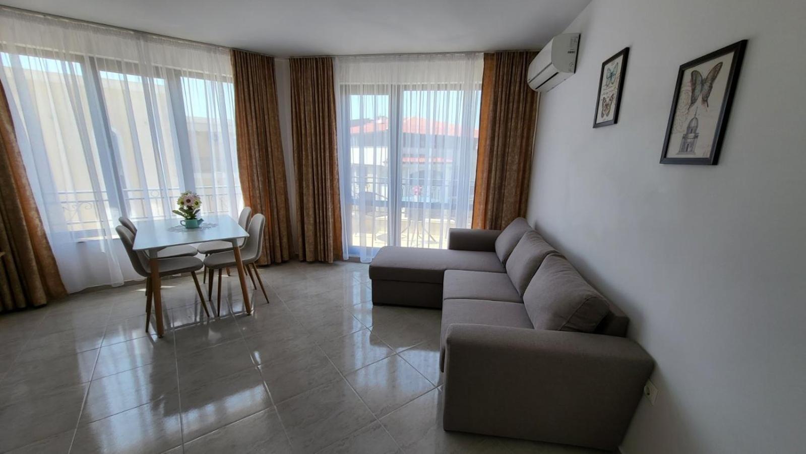 Horizon Katrina Apartments - Sea Line & Beach Access Sveti Vlas Exterior foto
